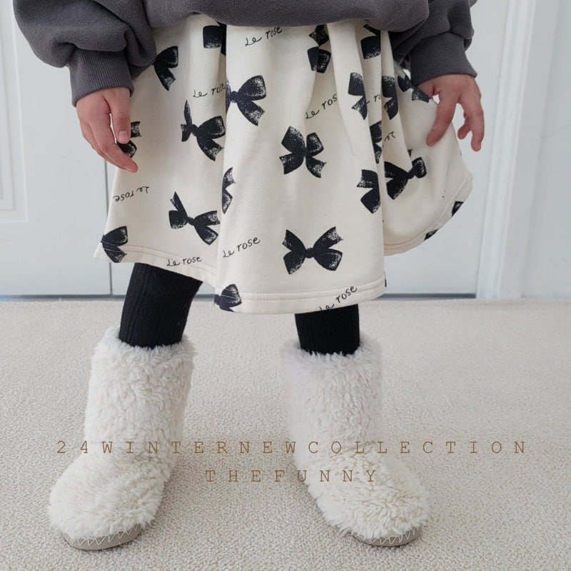 The Funny - Korean Children Fashion - #littlefashionista - Ribbon Pintuck Fleece Skirt - 2