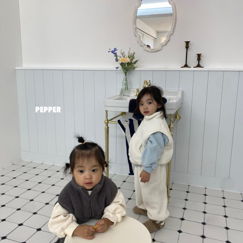 The Pepper - Korean Children Fashion - #kidzfashiontrend - Bison Vest with Mom