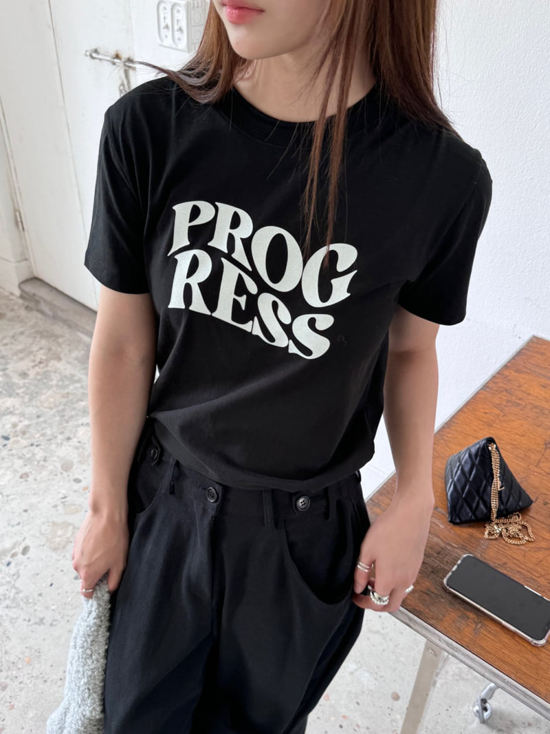 Unbound - Korean Women Fashion - #momslook - Frog Sleeveless Tee - 4