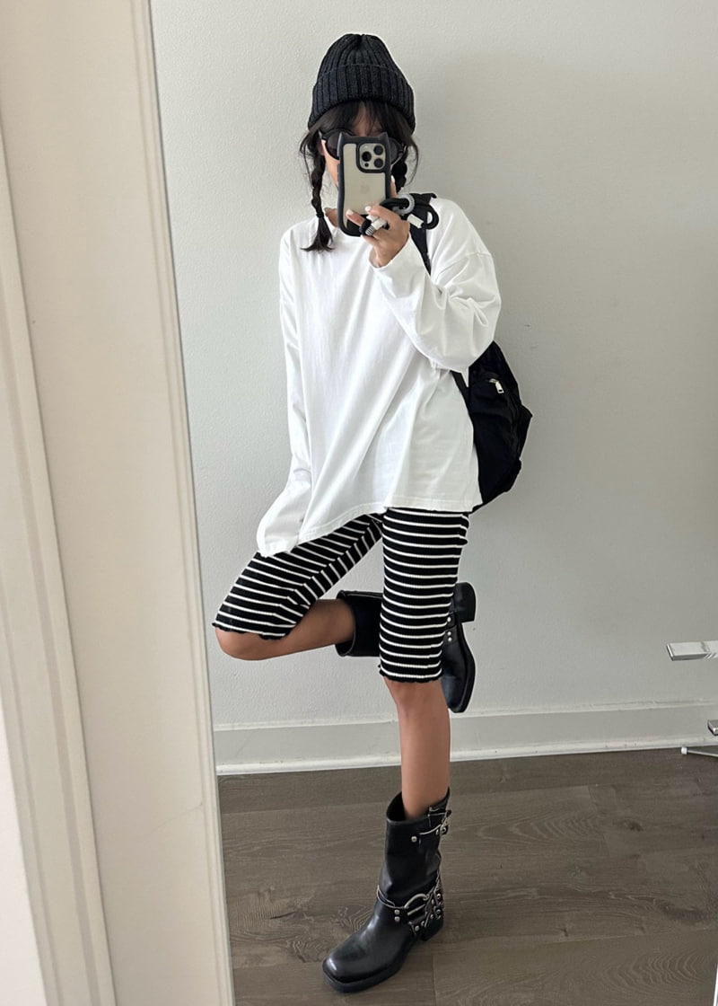 Via - Korean Women Fashion - #momslook - Vintage Tee - 11