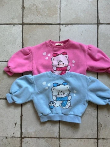 Ribbon Cat Sweatshirt