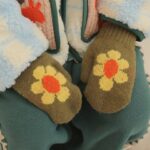 Onflower Knit Gloves