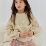 Love Boucle Embroidery Sweatshirts