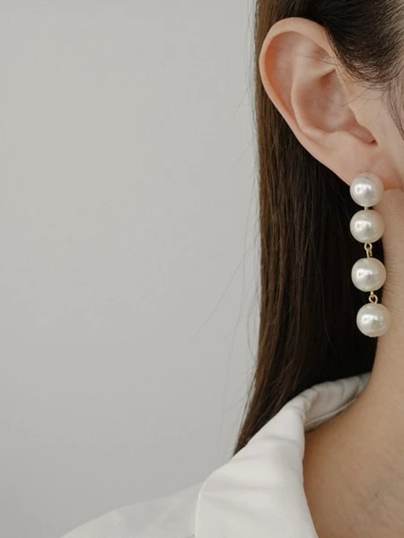 Diane Drop Earring