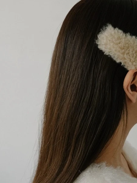 Pompom Hairpin