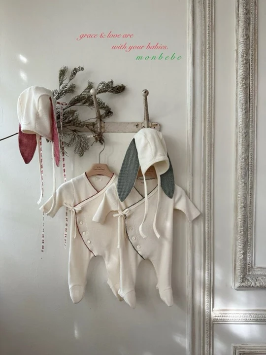 Cozy Christmas Bodysuit with Bonnet