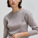 Boatneck Bell Pleated Tee