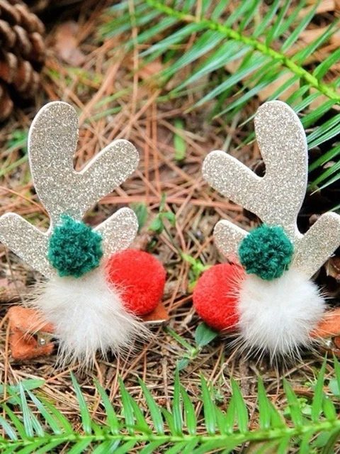 Pearl Rudolph Hairclip