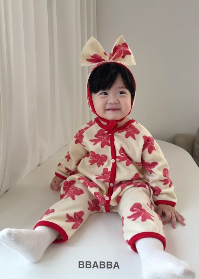 Bbabba - Korean Baby Fashion - #babylifestyle - Fleece Ribbon Bonnet Suit Set - 7