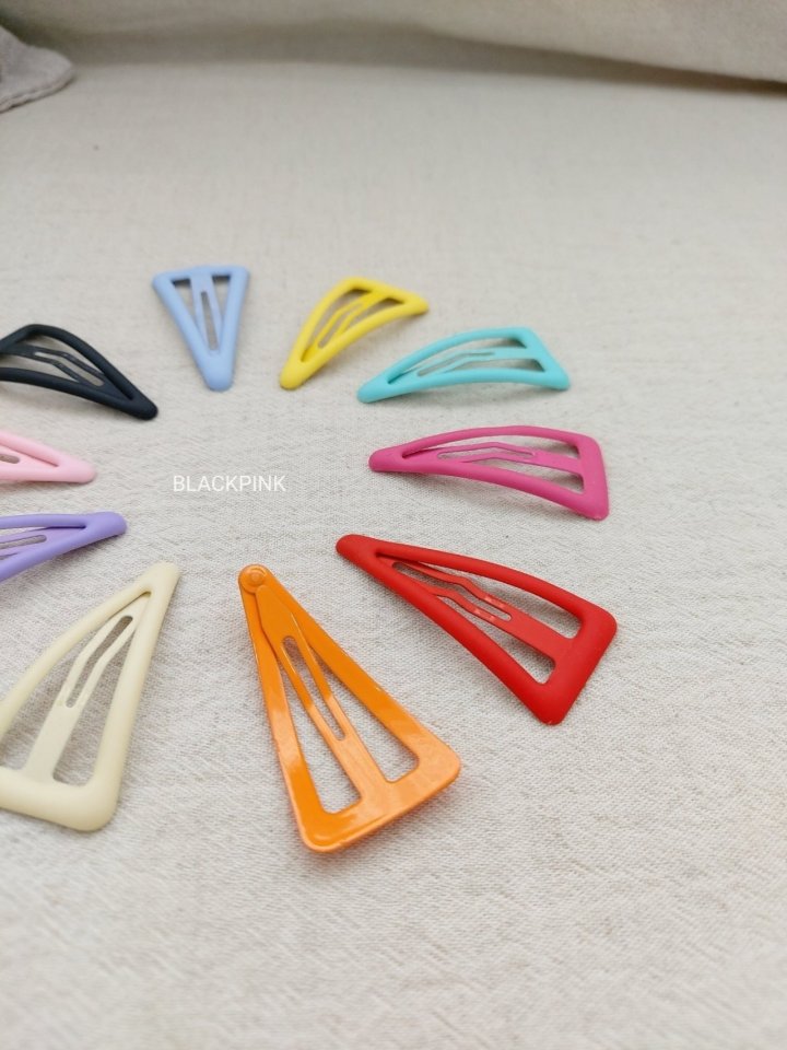 Black Pink - Korean Children Fashion - #kidzfashiontrend - Triangle Emboss Hairclip Set (set of 10)