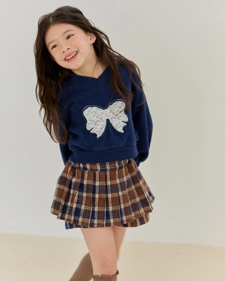 Bonaloi - Korean Children Fashion - #designkidswear - Ribbon Embroidery Crop Sweatshirts - 7