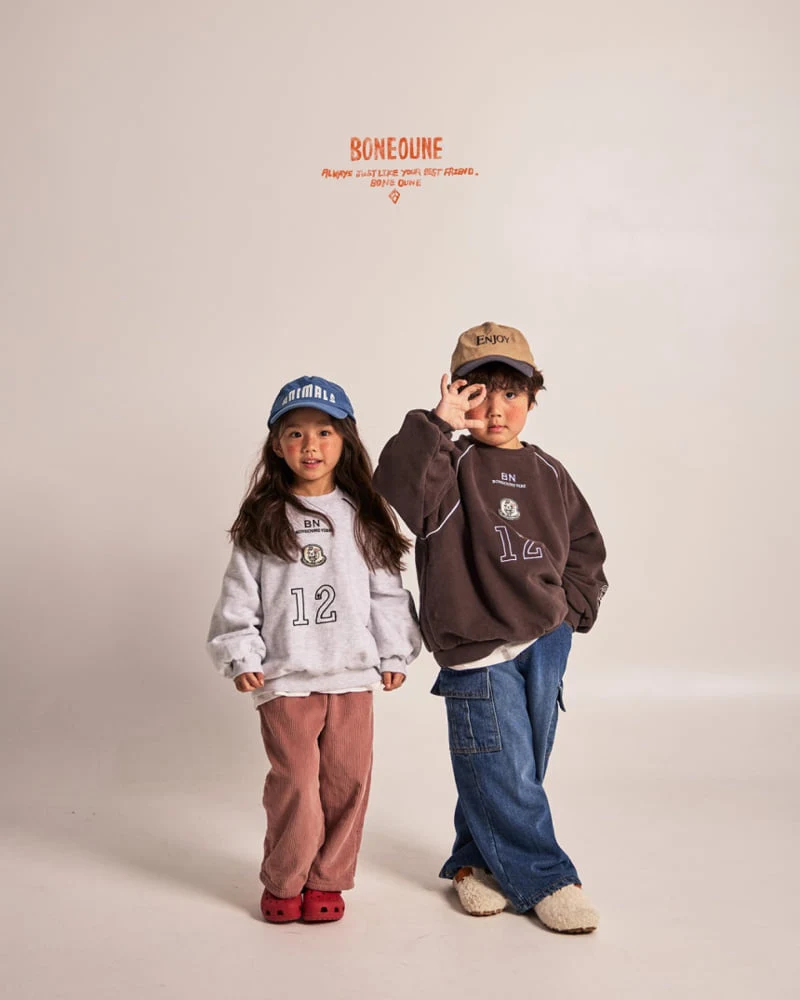 Boneoune - Korean Children Fashion - #designkidswear - Wappen Embroidered Sweatshirt - 10