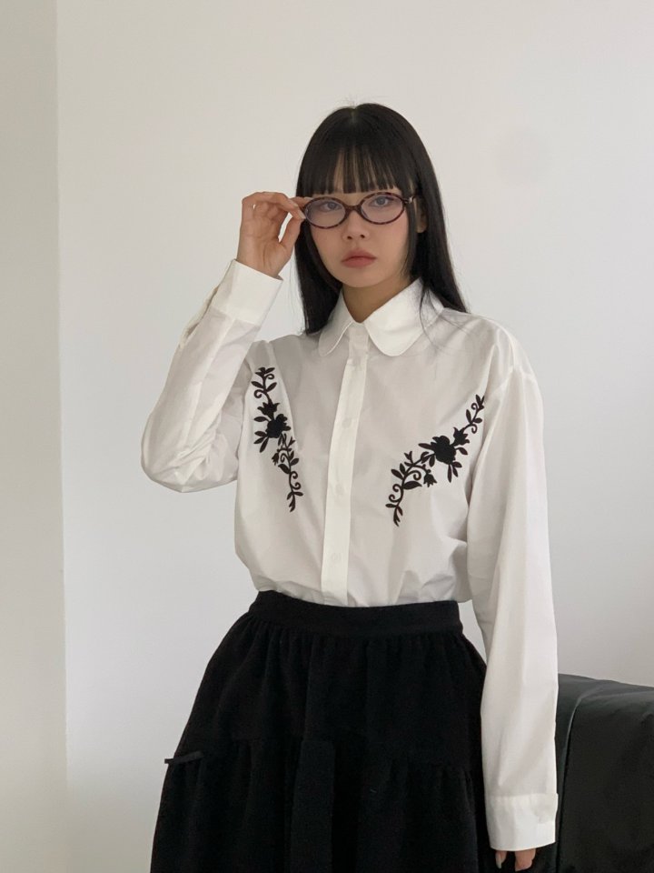 Bricklane - Korean Women Fashion - #womensfashion - Flower Embroidery Shirt - 4