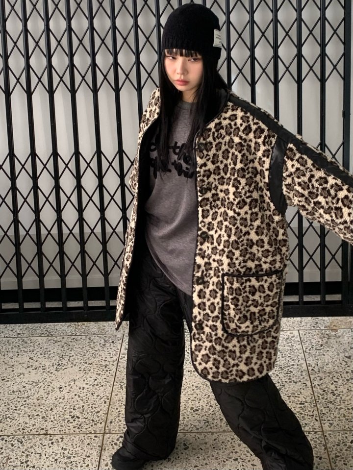 Bricklane - Korean Women Fashion - #vintagekidsstyle - Leopard Dumble Reversible Jacket - 11