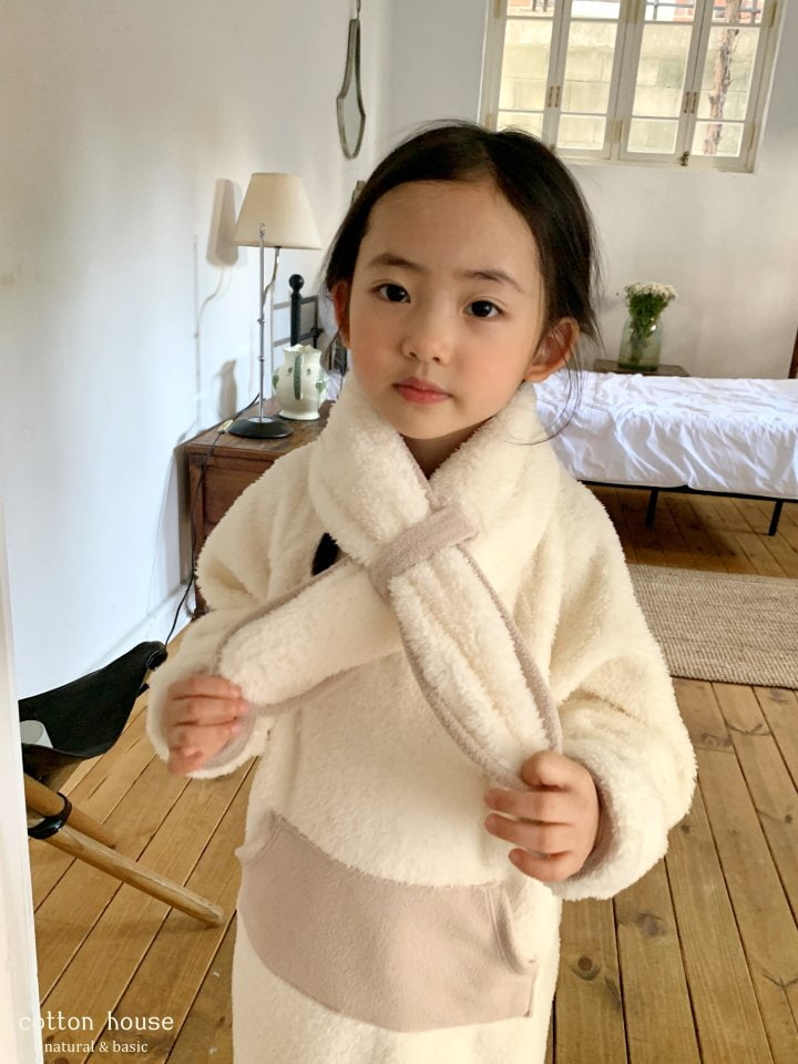 Cotton House - Korean Children Fashion - #kidsshorts - Boa Fleece Muffler - 9