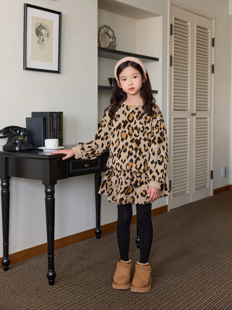 Daily Bebe - Korean Children Fashion - #todddlerfashion - Leopard Skirt Set - 10