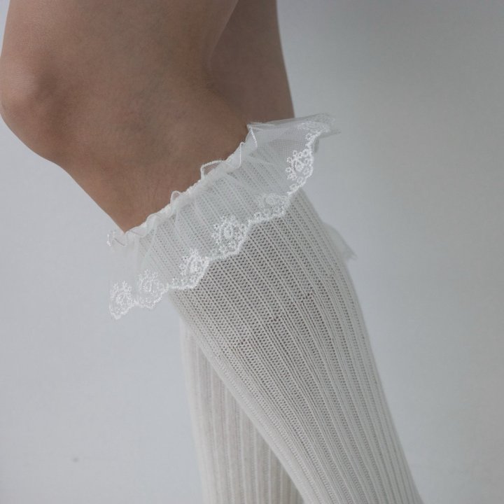 Eeiitt - Korean Women Fashion - #momslook - Lace Frill Rib Knee Socks - 7