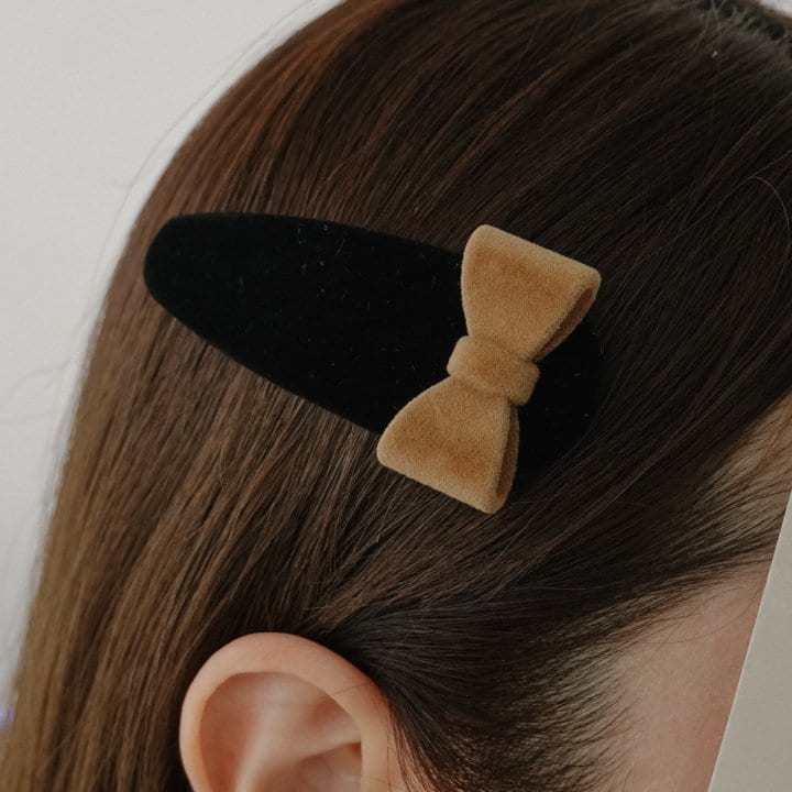 Eeiitt - Korean Women Fashion - #momslook - Ribbon Black Hairpin - 9