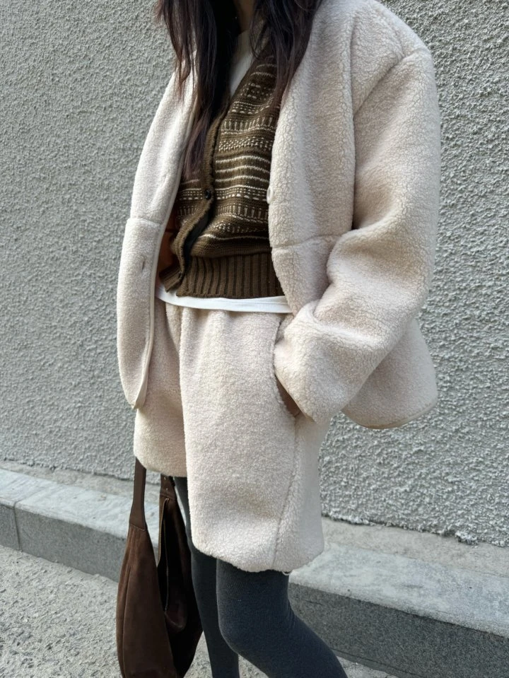 Hue - Korean Women Fashion - #momslook - Bear Jacket - 10