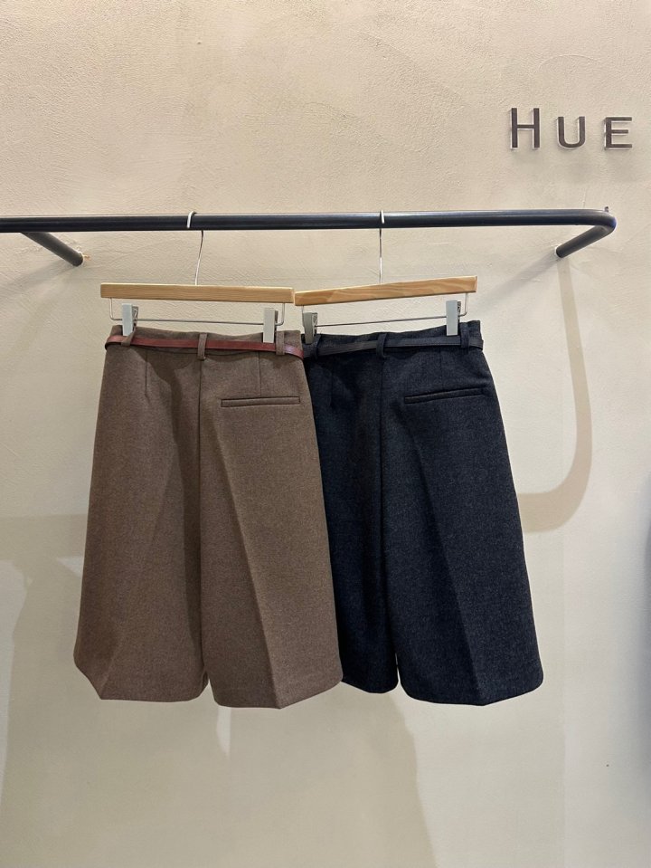 Hue - Korean Women Fashion - #momslook - Burmuda Pants