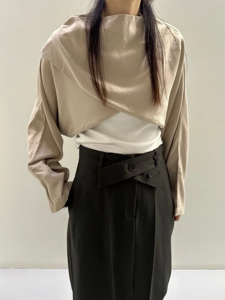 Hue - Korean Women Fashion - #womensfashion - Shoulder Blouse