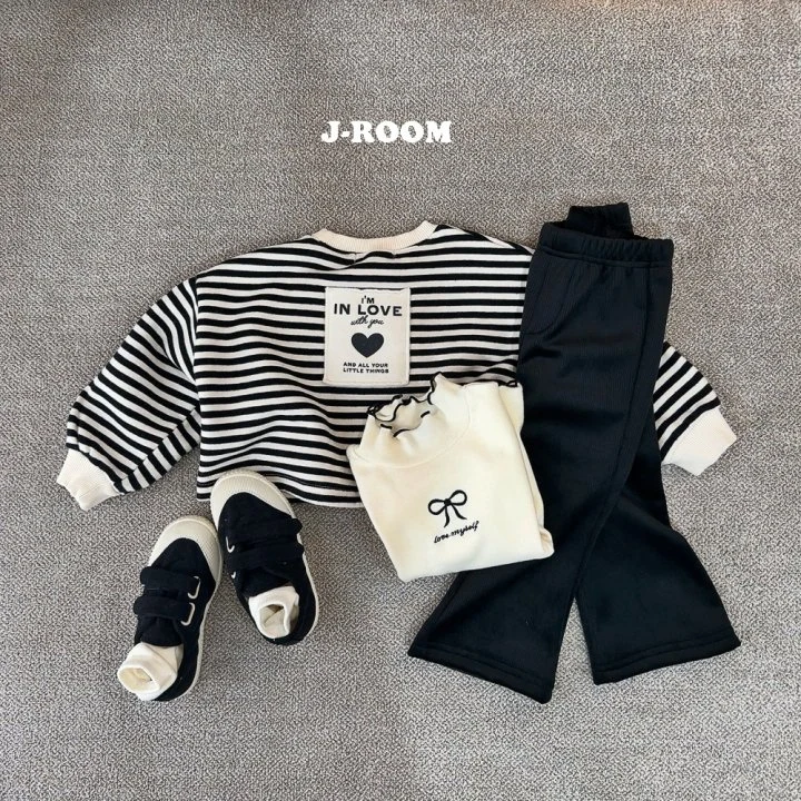 J-Room - Korean Children Fashion - #todddlerfashion - Patch Fleece Crop Tee - 8