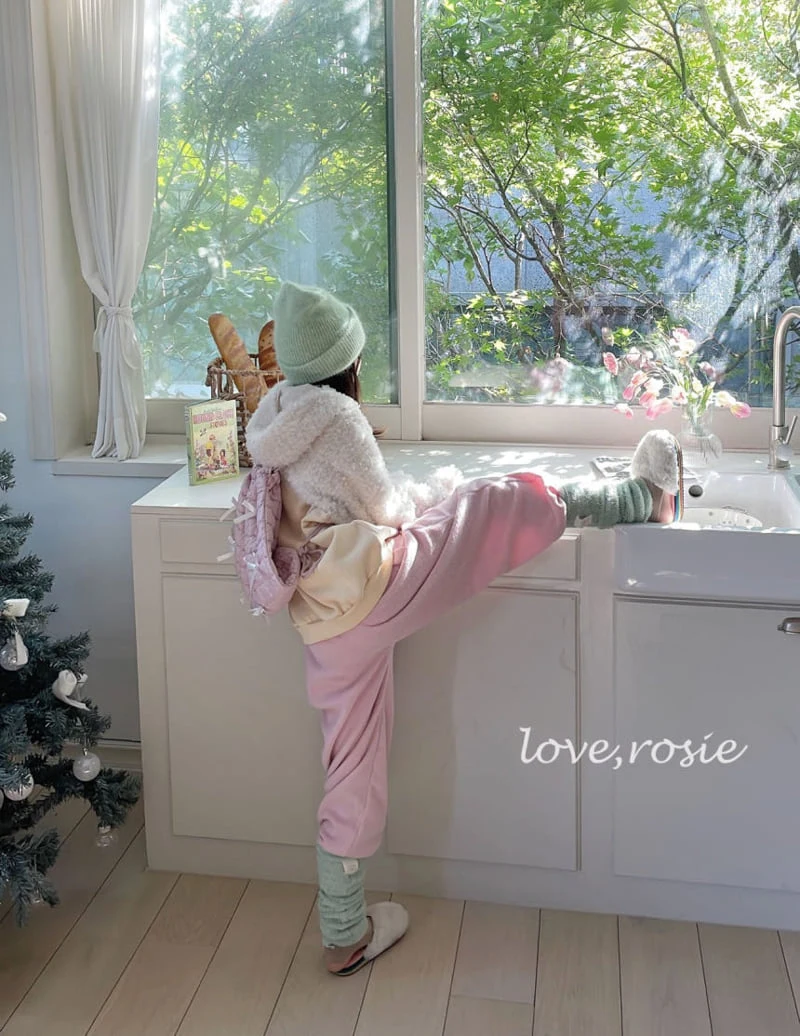 Love Rosie - Korean Children Fashion - #kidzfashiontrend - Crayon Boucle Fleece Jogger Pants with Mom - 11