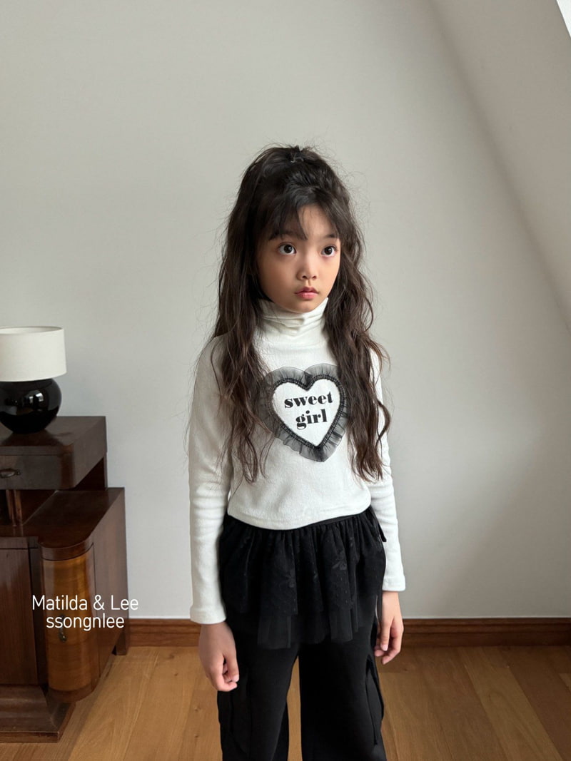 Matilda & Lee - Korean Children Fashion - #childrensboutique - Lace Heart Turtleneck Tee - 11