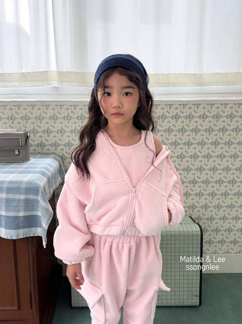 Matilda & Lee - Korean Children Fashion - #kidsstore - Fleece Crop Sleeveless Tee - 7