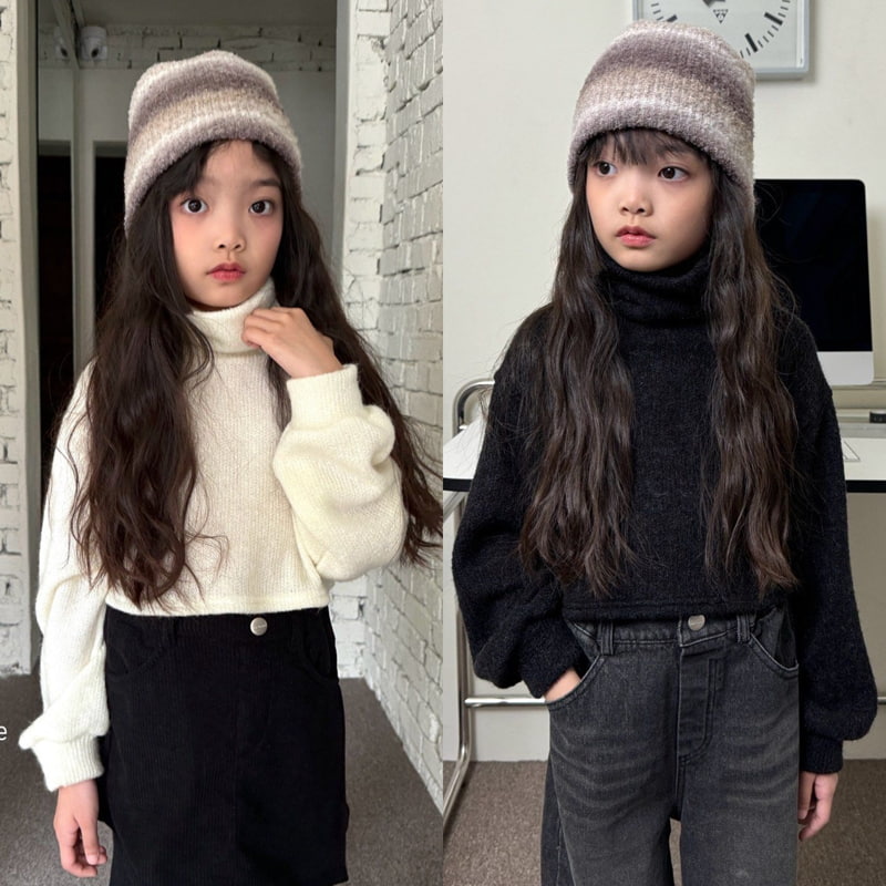 Matilda & Lee - Korean Children Fashion - #littlefashionista - Crop Turtleneck Knit 