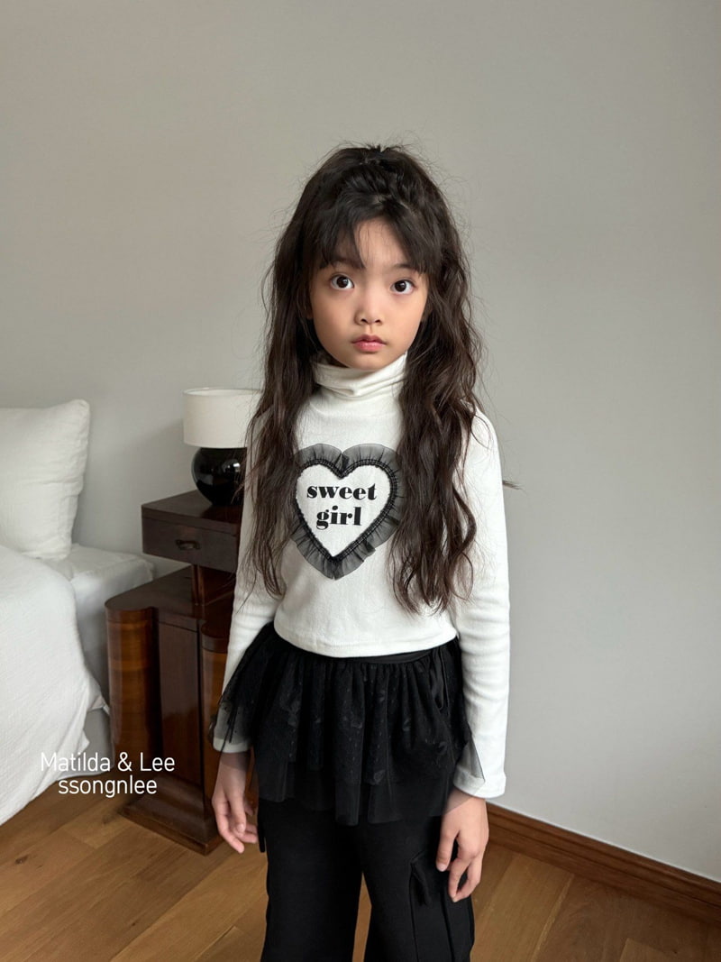 Matilda & Lee - Korean Children Fashion - #littlefashionista - Lace Heart Turtleneck Tee - 4