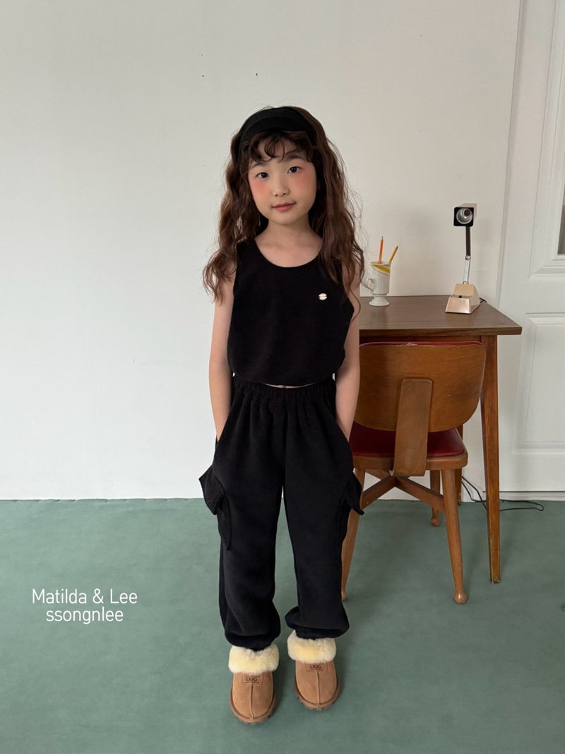 Matilda & Lee - Korean Children Fashion - #minifashionista - Fleece Crop Sleeveless Tee - 12