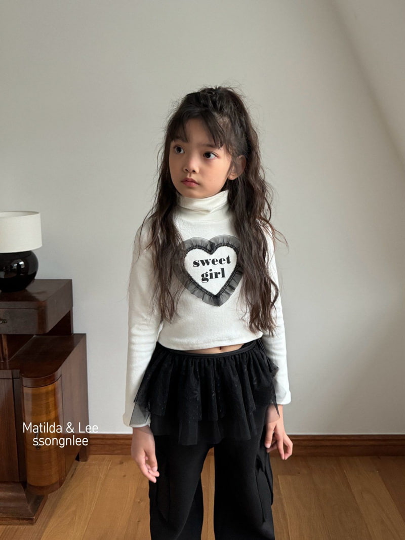 Matilda & Lee - Korean Children Fashion - #stylishchildhood - Lace Heart Turtleneck Tee - 9