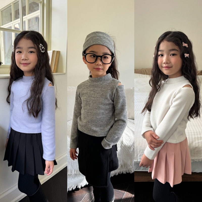 Matilda & Lee - Korean Children Fashion - #toddlerclothing - Knit Shoulder Slit Mockneck Tee