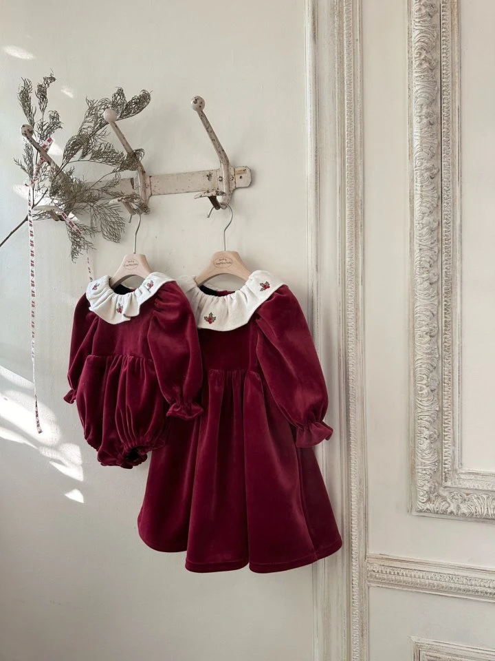 Monbebe - Korean Baby Fashion - #babyoutfit - Merry Velvet Bodysuit - 6