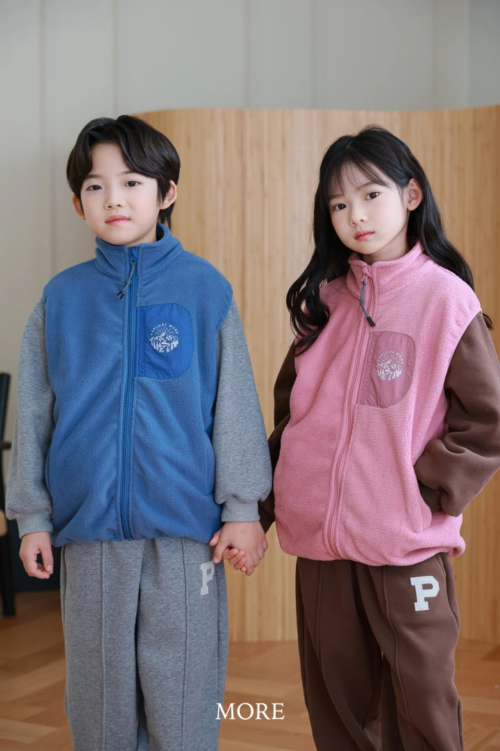 More - Korean Children Fashion - #designkidswear - Camper Fleece Vest - 5