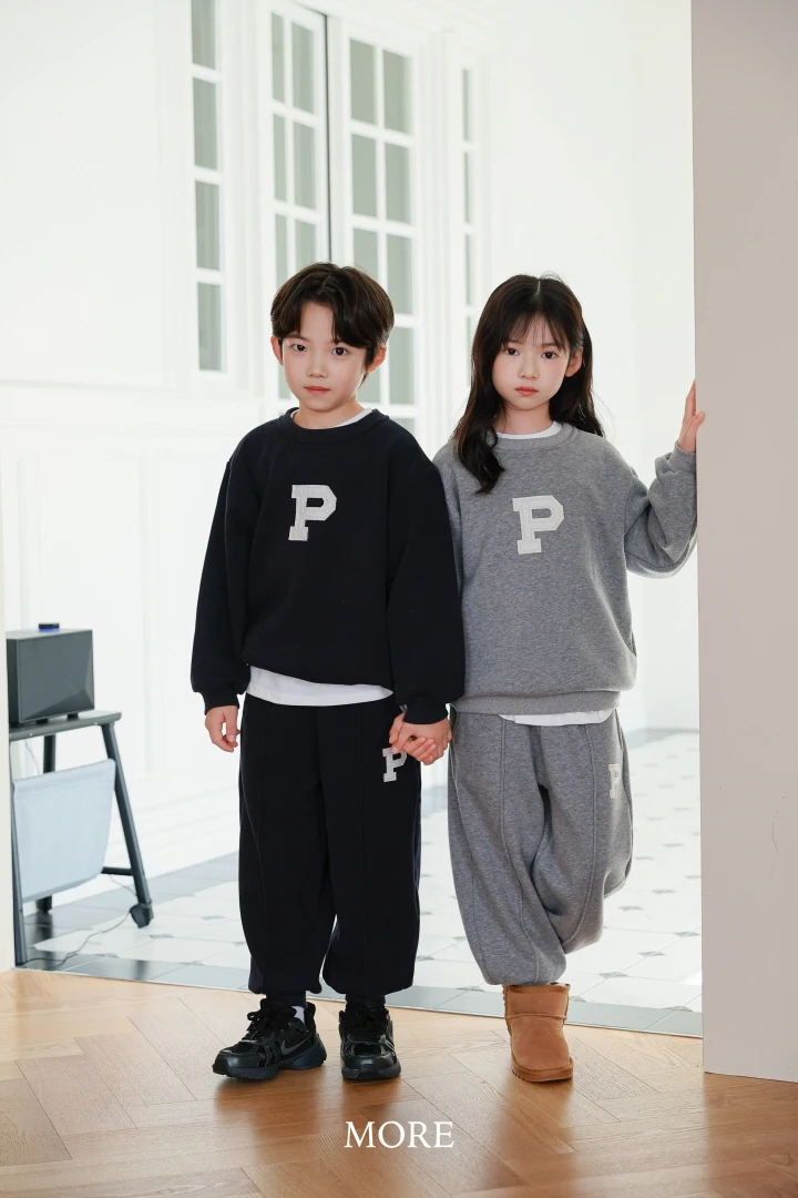 More - Korean Children Fashion - #littlefashionista - P Logo Top Bottom Set - 9