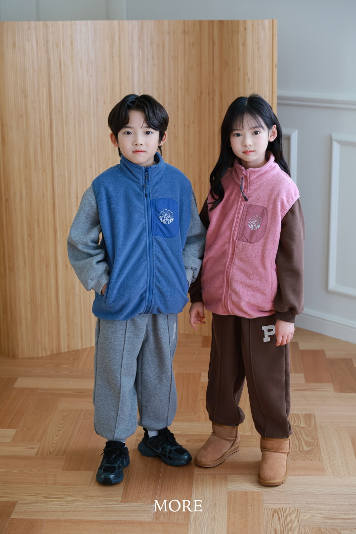 More - Korean Children Fashion - #stylishchildhood - Camper Fleece Vest - 2