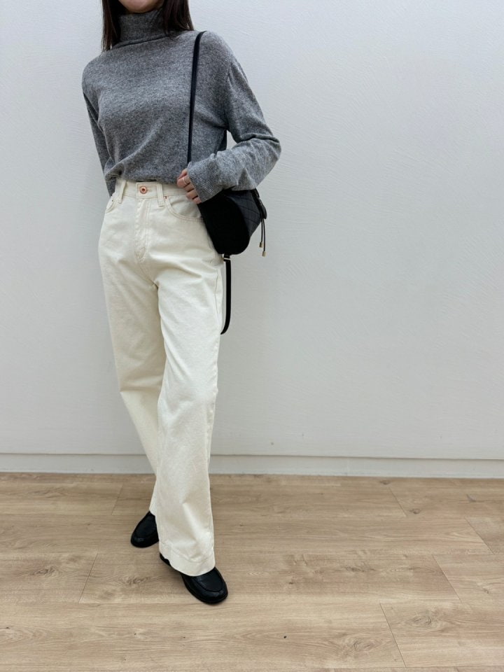 Most - Korean Women Fashion - #momslook - Cahsemere Turtleneck Tee - 10