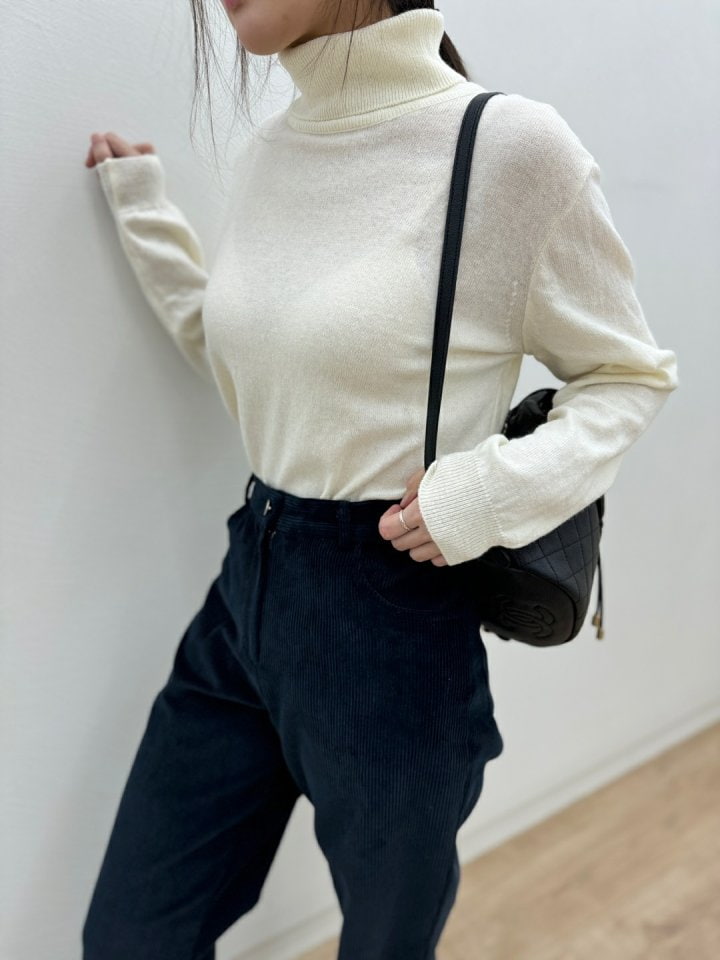 Most - Korean Women Fashion - #womensfashion - Cahsemere Turtleneck Tee - 4