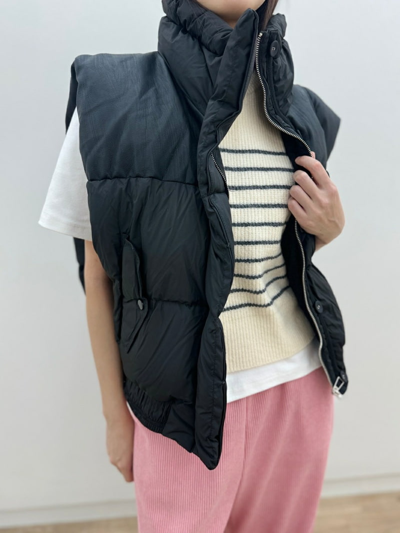 Most - Korean Women Fashion - #romanticstyle - Padding Vest - 2