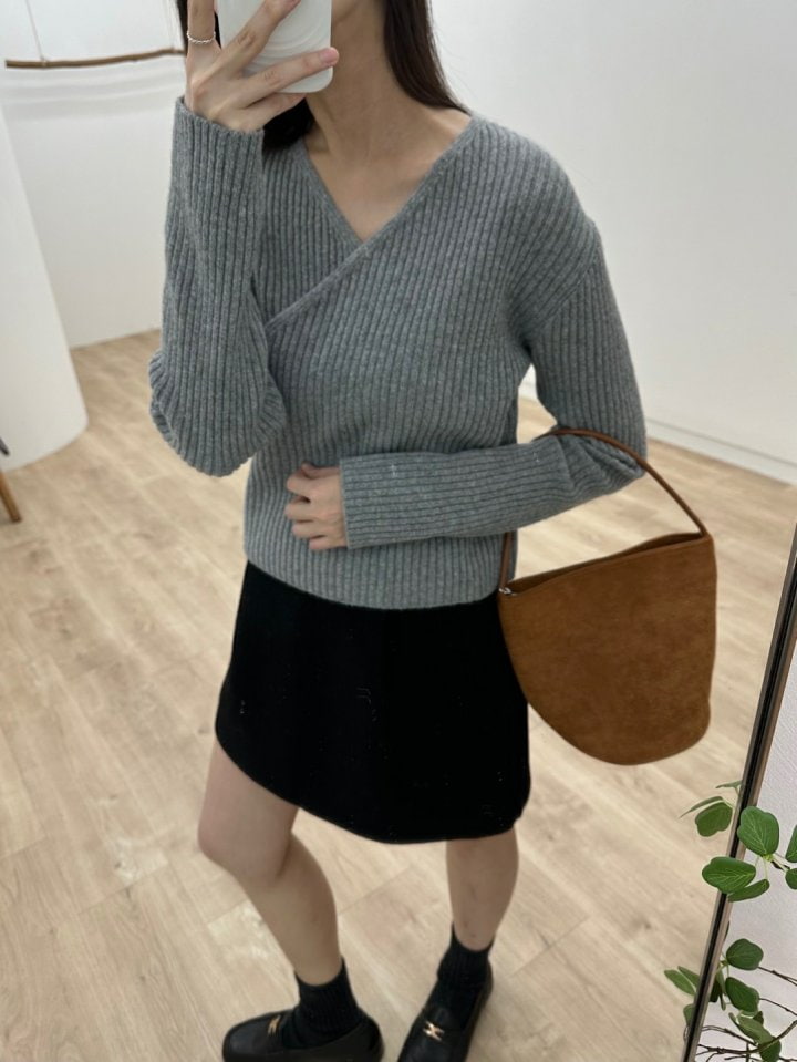 Most - Korean Women Fashion - #vintagekidsstyle - Reve Knit Top - 7