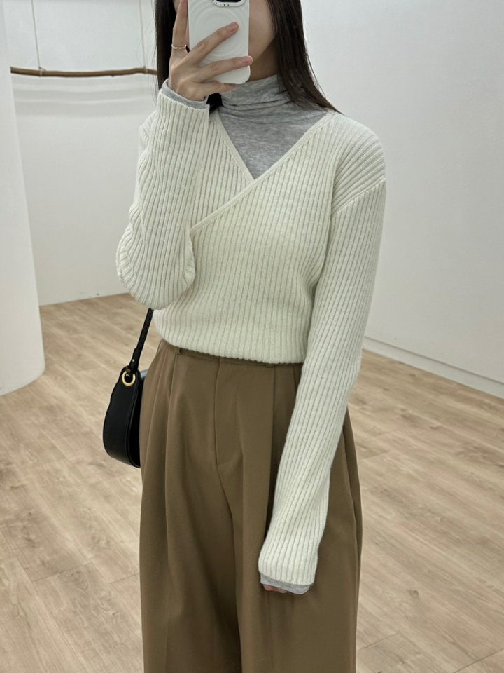 Most - Korean Women Fashion - #womensfashion - Reve Knit Top - 5