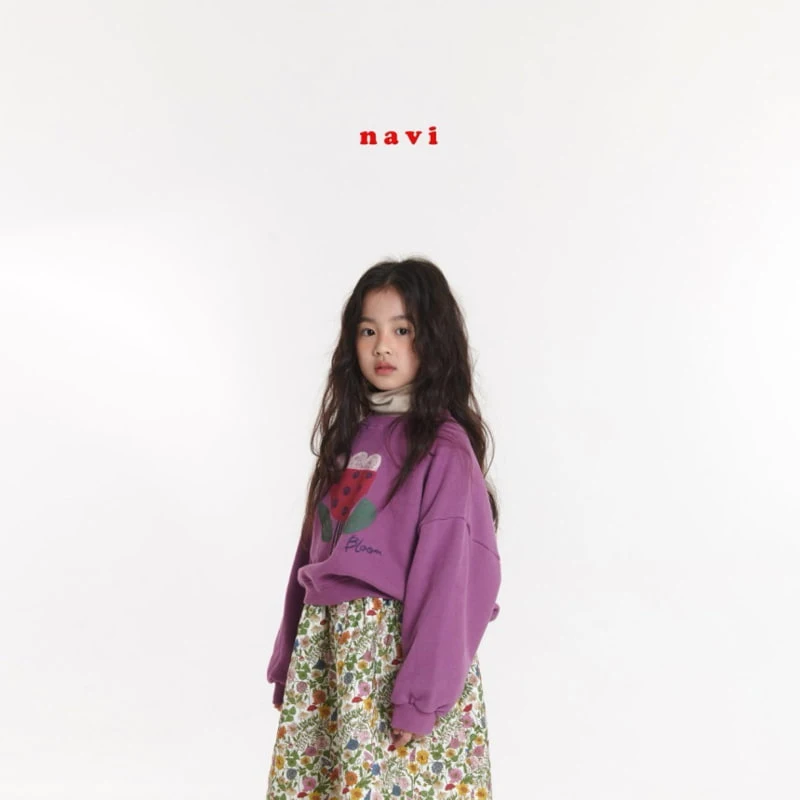 Navi - Korean Children Fashion - #fashionkids - Tulip Crop Sweatshirt - 2