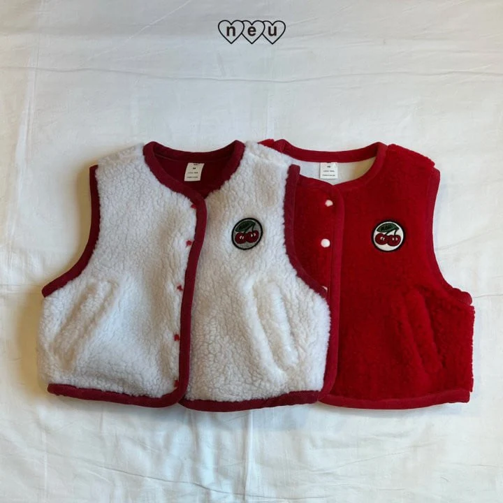 Neu - Korean Children Fashion - #kidsshorts - Cherry Dumble Vest With Mom - 5