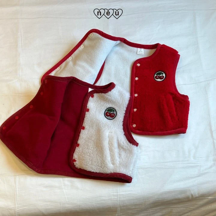 Neu - Korean Children Fashion - #kidzfashiontrend - Cherry Dumble Vest With Mom - 7