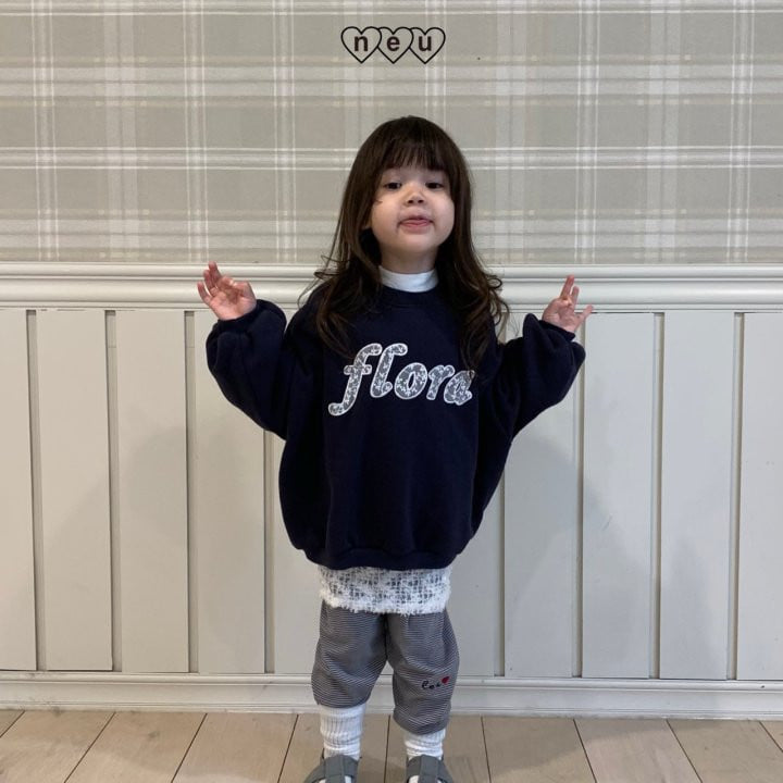 Neu - Korean Children Fashion - #prettylittlegirls - Flora Sweatshirt With Mom - 11