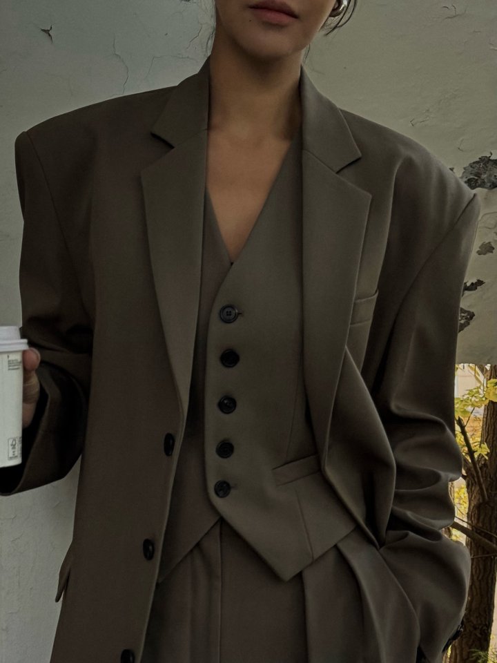 Paper Moon - Korean Women Fashion - #momslook - Oversized Three Button Single Blazer - 2