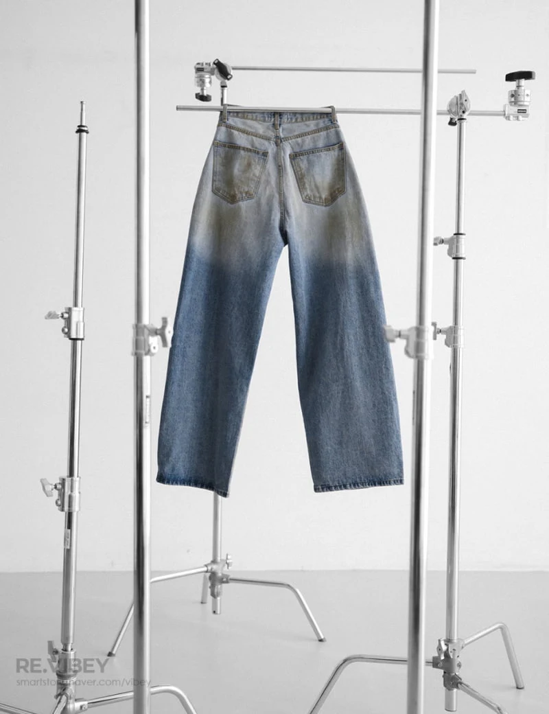 Paper Moon - Korean Women Fashion - #momslook - Dusty Mud Washing Wide Denim Trousers - 4