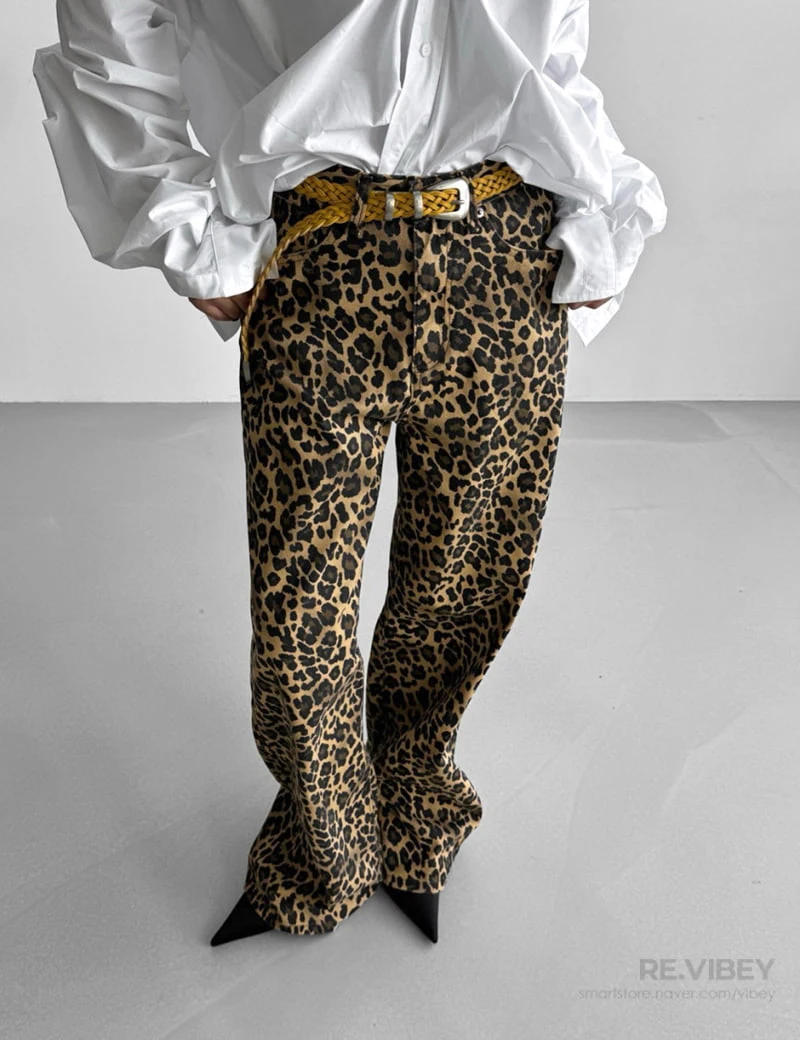 Paper Moon - Korean Women Fashion - #womensfashion - Leopard Print Wide Cotton Twill Trousers